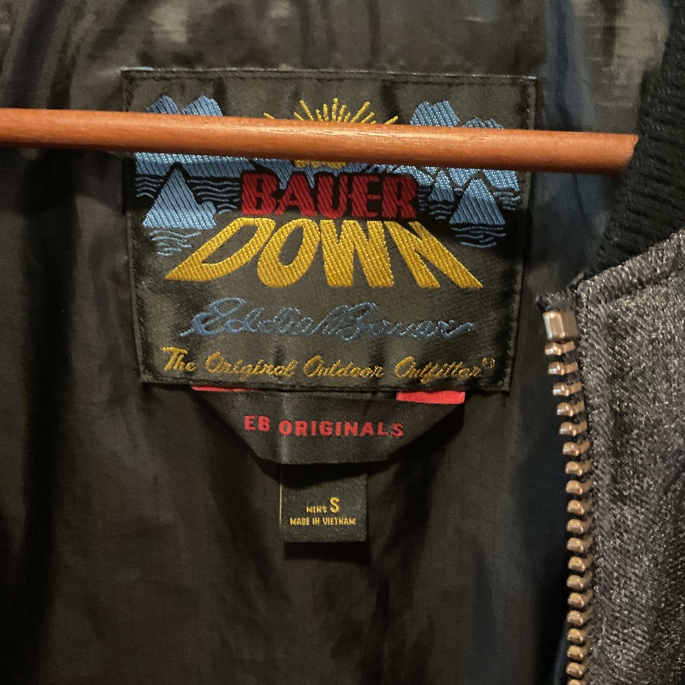 Men’s Eddie Bauer  Down 1936 skyliner model quilted bomber jacket - Picture 3 of 3